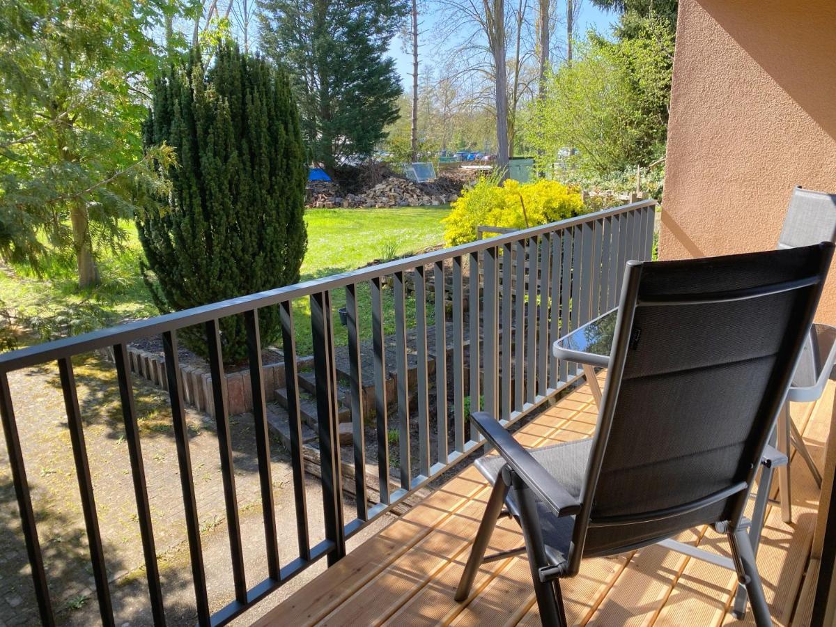 Moderne Ferienwohnung Mit Balkon Herxheim Exteriör bild